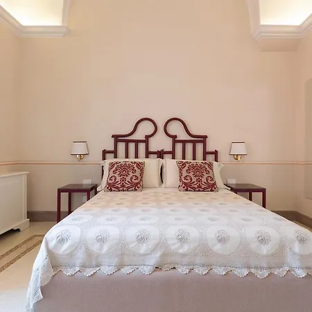 Palazzo Fasti فندق مبيت وإفطار