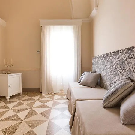 Nocleg ze śniadaniem Palazzo Fasti Casarano
